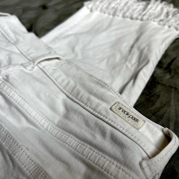Sneak Peek Mid Rise Kick Flare White Jeans with Frayed Hem - Picture 5 of 6